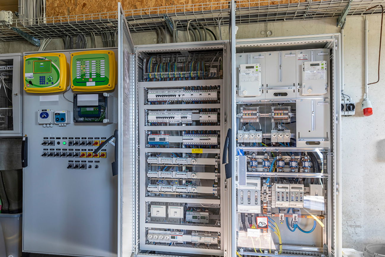 Nieder­spannungs­anlagen bei EAA Elektro Anlagenbau Amberg in Amberg